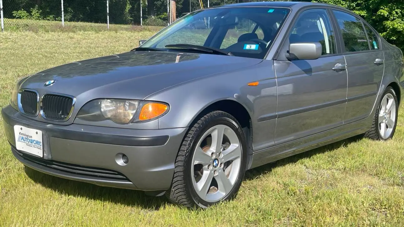 2004 BMW 325xi AWD — Only 83,500 Miles